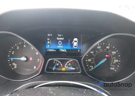 2016 Ford Focus Se z USA, uszkodzony, nr VIN 1FADP3K20GL368383